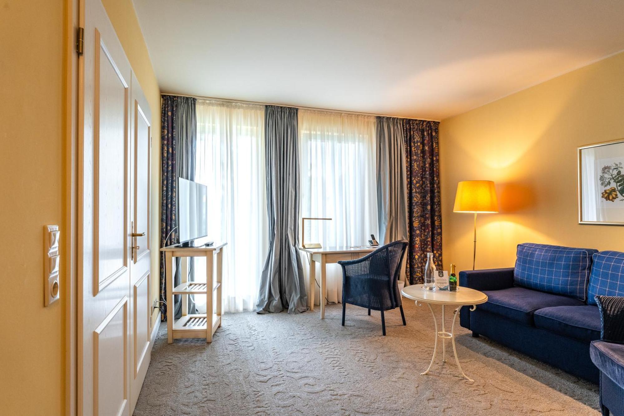Romantik Hotel Boesehof Bad Bederkesa Eksteriør bilde
